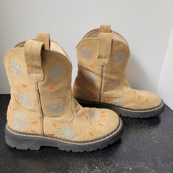 Roper Suede Ankle Boots with Blue and Orange Embroidery - Picture 3 of 9